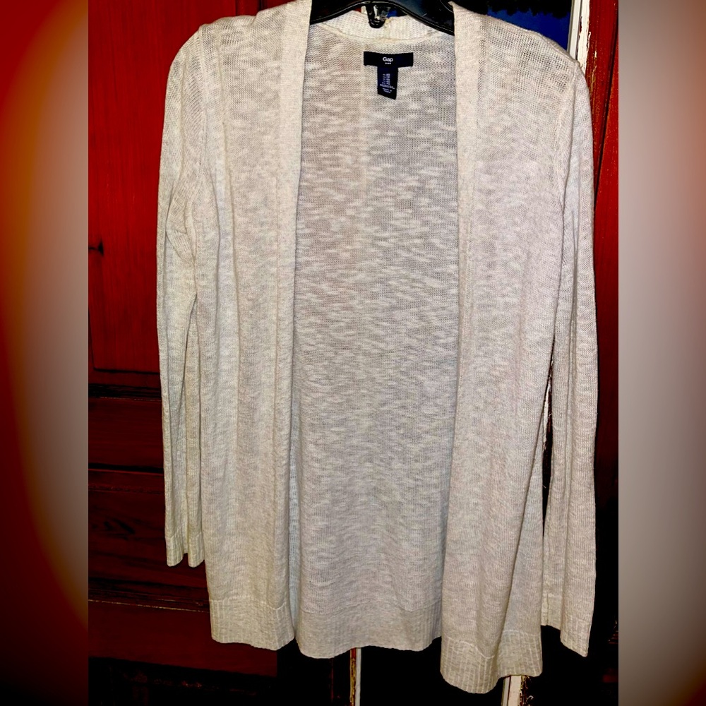 Women’s Gap Lightweight Ivory Open Cardigan. Size XS